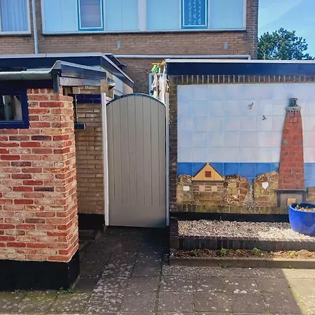 De Stormmeeuw * Egmond aan Zee