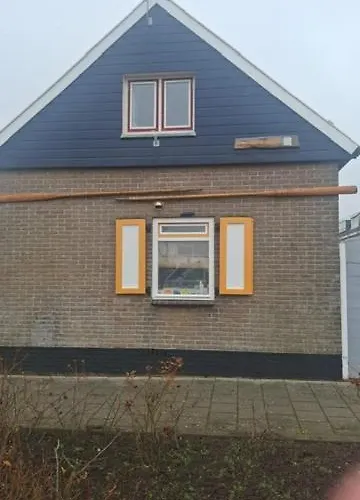 De Stormmeeuw بيت للعطل