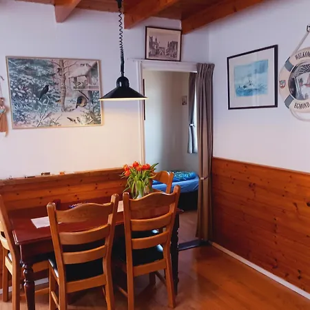 De Stormmeeuw * Egmond aan Zee